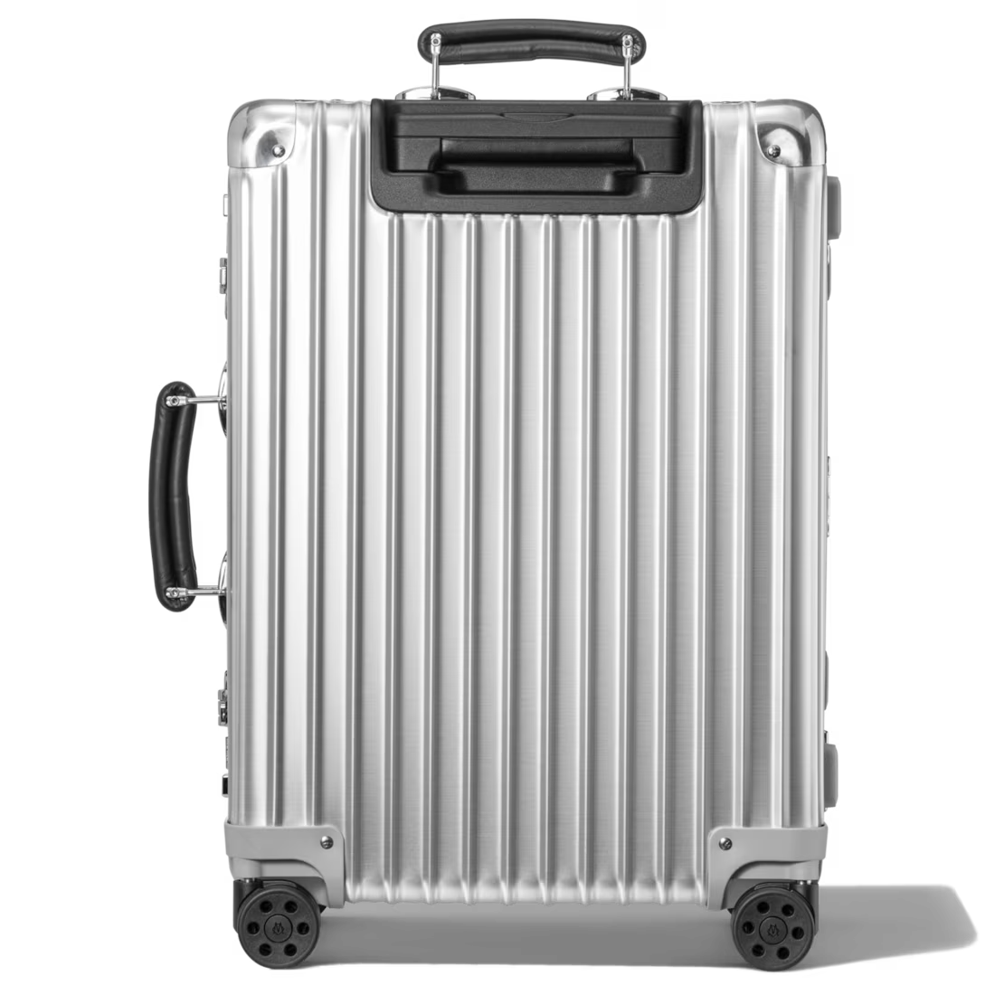 Cabin Aluminum Suitcase — Silver (No branding)