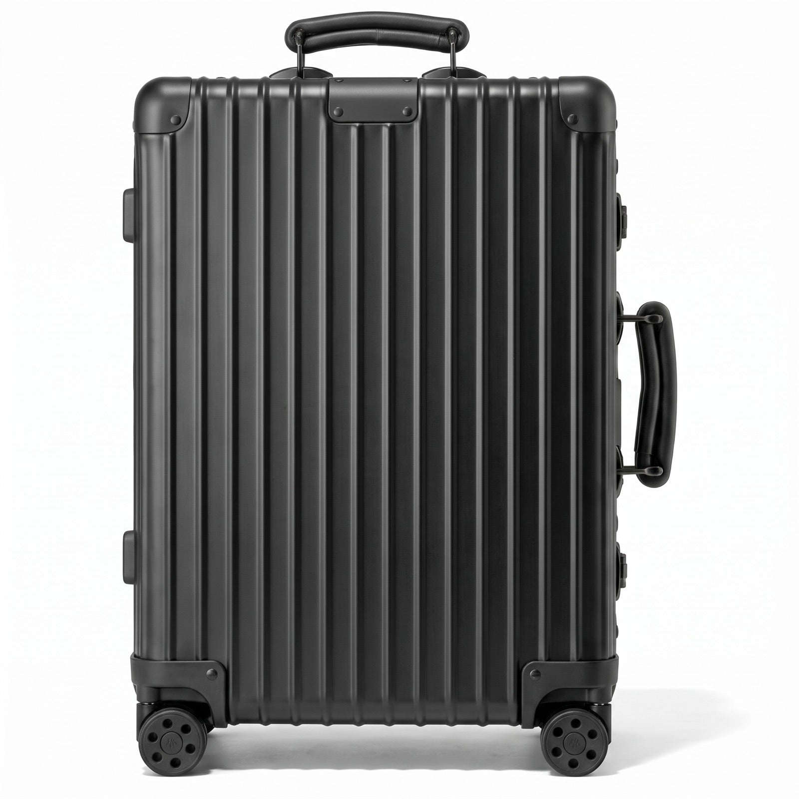 Cabin Aluminum Suitcase — Black (No branding)