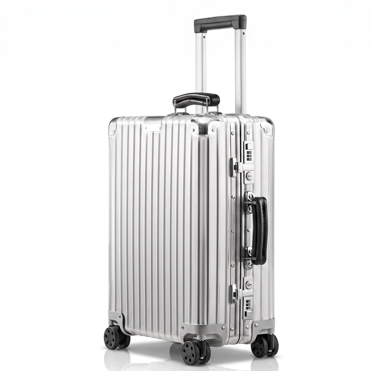 Cabin S Aluminum Suitcase — Silver
